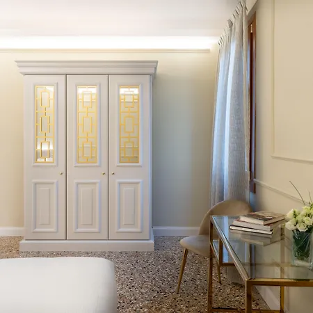 San Vio Palace Luxury アパート ヴェネツィア