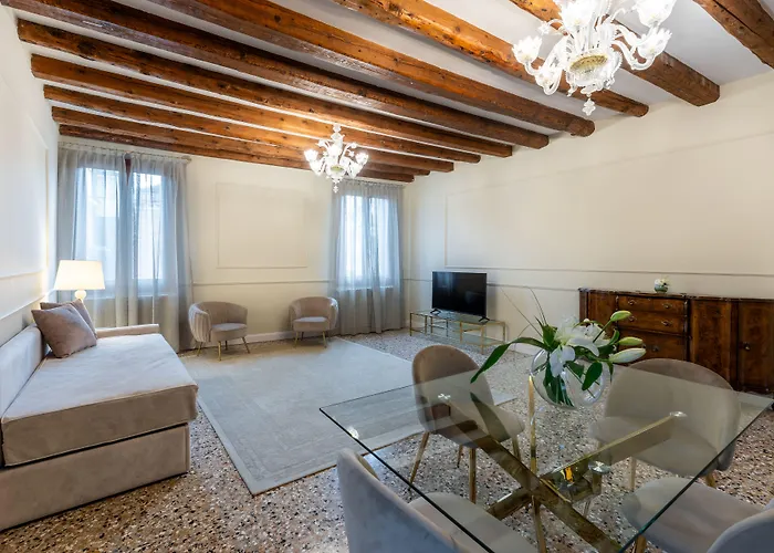 Apartamento San Vio Palace Luxury *