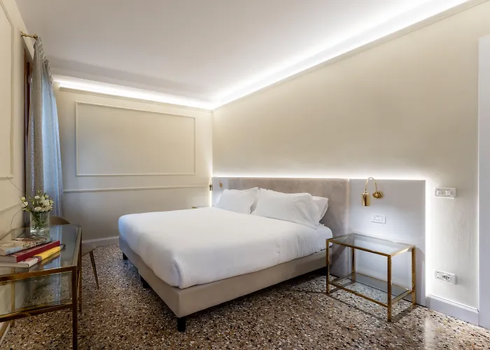 San Vio Palace Luxury Apartamento