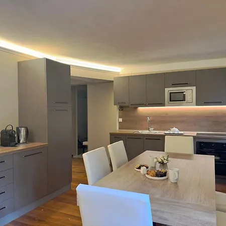 San Vio Palace Luxury Apartment *