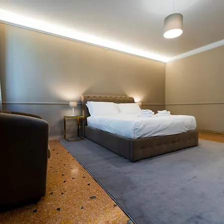 San Vio Palace Luxury Apartment *